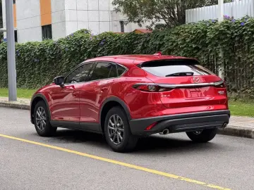 2021 Mazda CX-4 с пробегом 28 000 км