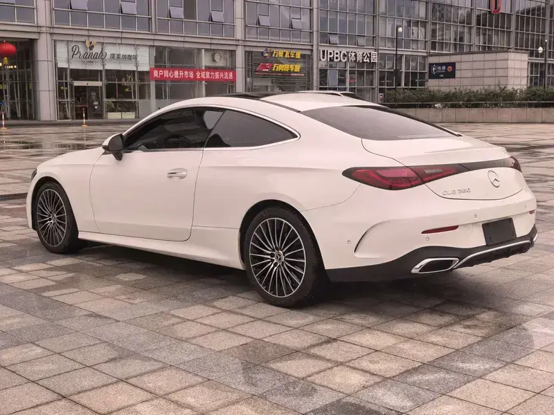2024 Mercedes-Benz CLE с пробегом 15 000 км
