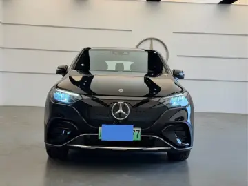 2024 Mercedes-Benz EQE SUV с пробегом 38 000 км