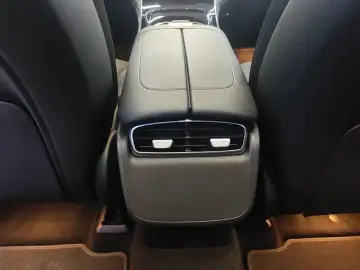 2024 Mercedes-Benz EQE SUV с пробегом 94 000 км