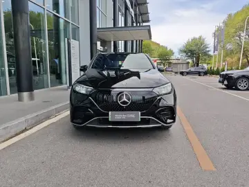 2024 Mercedes-Benz EQE SUV с пробегом 49 000 км