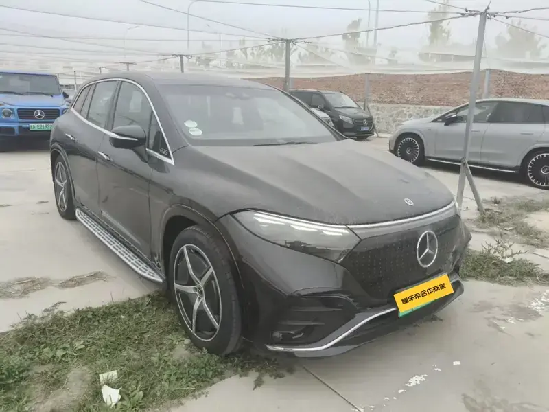 2025 Mercedes-Benz EQS SUV с пробегом 19 000 км