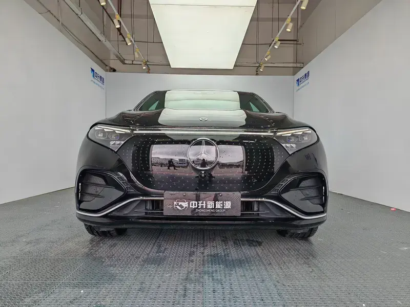 2023 Mercedes-Benz EQS SUV с пробегом 20 900 км