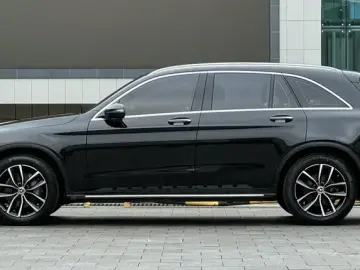 2022 Mercedes-Benz GLC с пробегом 88 000 км
