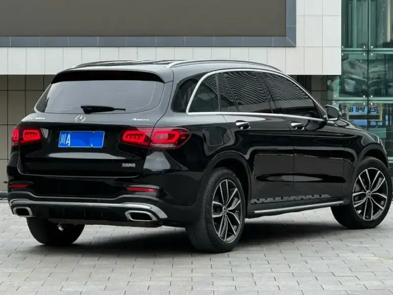 2022 Mercedes-Benz GLC с пробегом 88 000 км