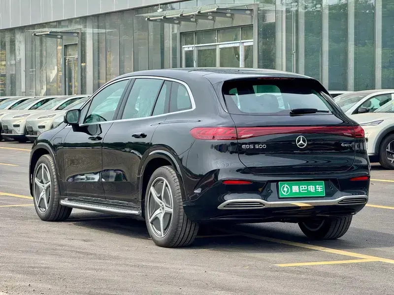 2023 Mercedes-Benz EQS SUV с пробегом 100 км