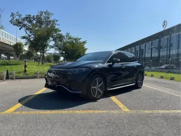 Mercedes-Benz EQS SUV