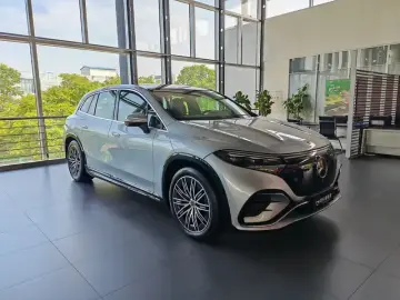 2023 Mercedes-Benz EQS SUV с пробегом 100 км