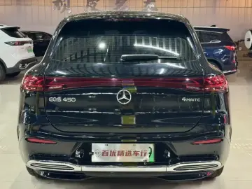 2023 Mercedes-Benz EQS SUV с пробегом 28 000 км