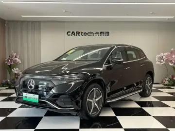 Mercedes-Benz EQS SUV