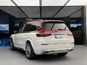 2025 Mercedes-Benz GLS с пробегом 5 000 км