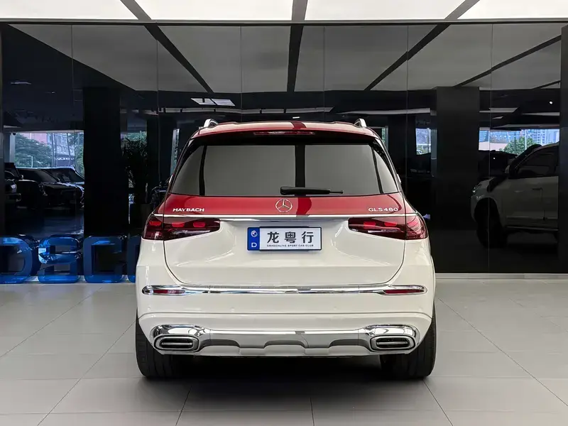 2025 Mercedes-Benz GLS с пробегом 5 000 км