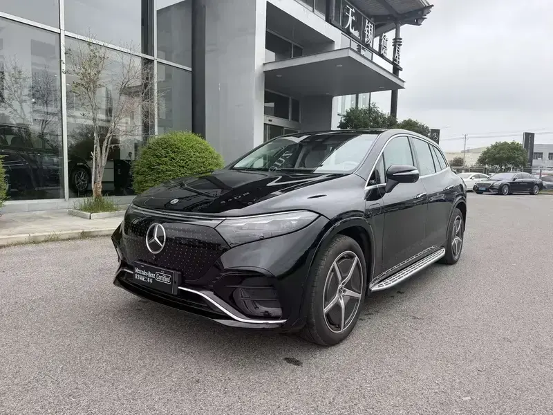 2025 Mercedes-Benz EQS SUV с пробегом 8 200 км