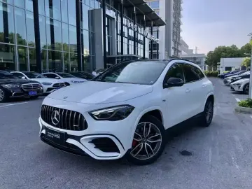 Mercedes-Benz GLA AMG