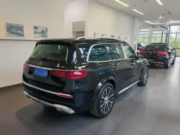 2026 Mercedes-Benz GLS с пробегом 1 300 км