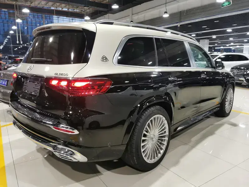 2024 Mercedes-Benz GLS с пробегом 22 200 км