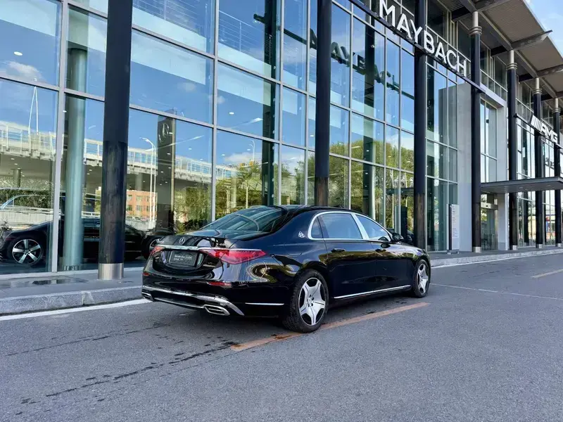 2025 Mercedes-Benz Maybach S-Класс с пробегом 5 000 км
