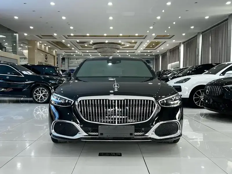 2024 Mercedes-Benz Maybach S-Класс с пробегом 12 000 км