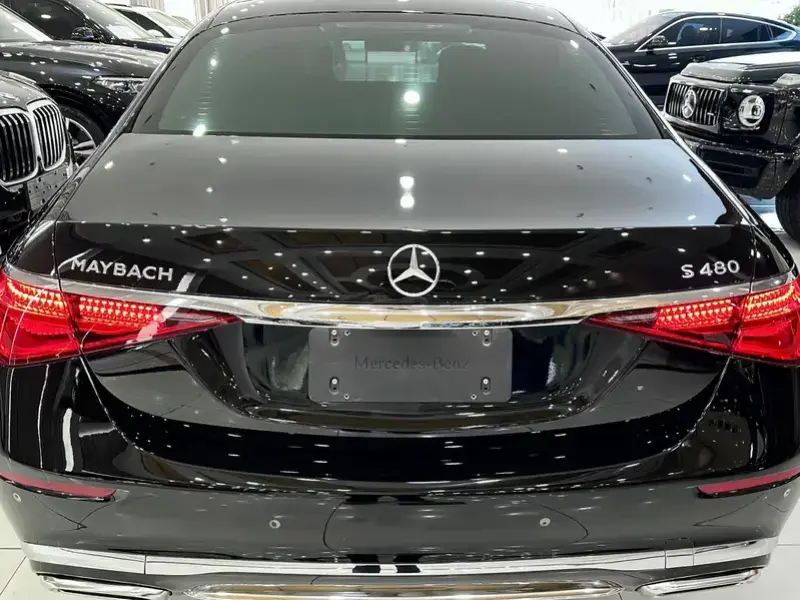 2024 Mercedes-Benz Maybach S-Класс с пробегом 12 000 км