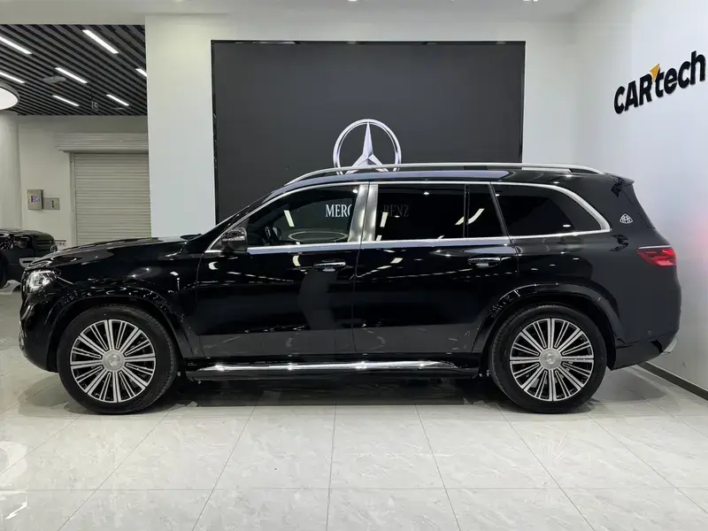 2025 Mercedes-Benz Maybach GLS с пробегом 3 000 км