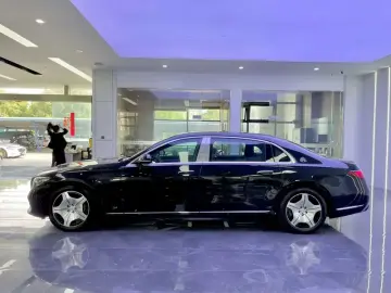 2025 Mercedes-Benz Maybach S-Класс с пробегом 21 000 км