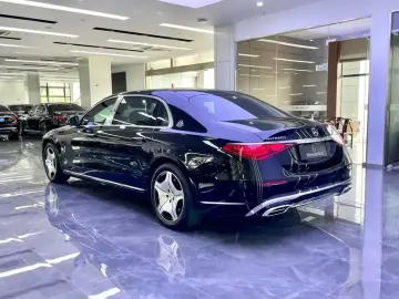 2025 Mercedes-Benz Maybach S-Класс с пробегом 21 000 км