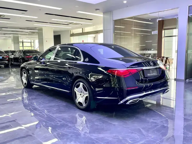2025 Mercedes-Benz Maybach S-Класс с пробегом 21 000 км