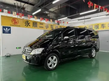 Mercedes-Benz Viano