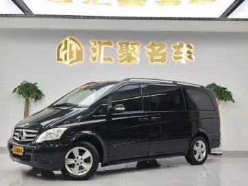 Mercedes-Benz Viano