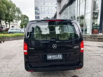2025 Mercedes-Benz Vito с пробегом 12 400 км