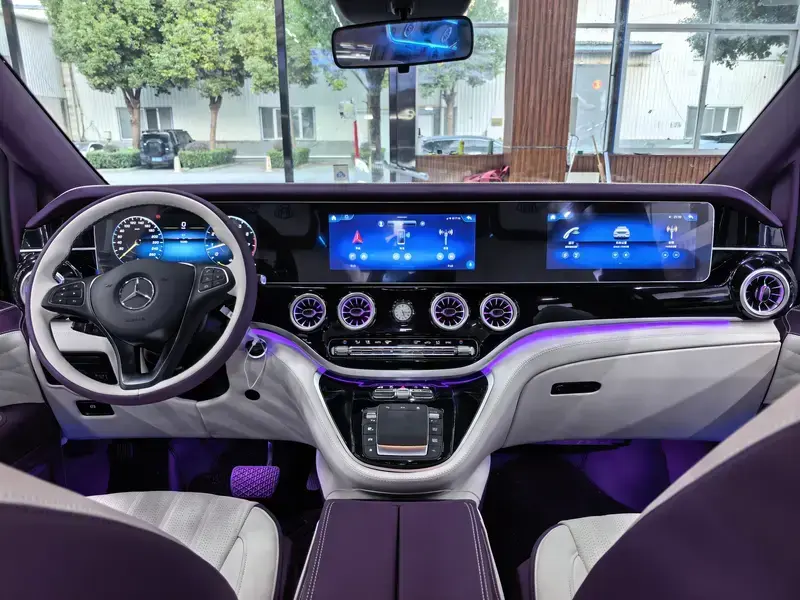 2023 Mercedes-Benz Vito с пробегом 53 000 км