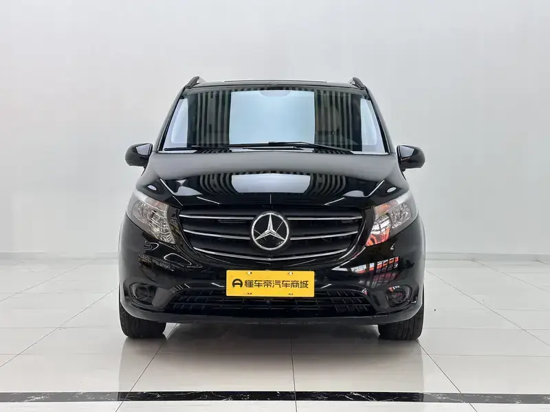 2023 Mercedes-Benz Vito с пробегом 52 400 км