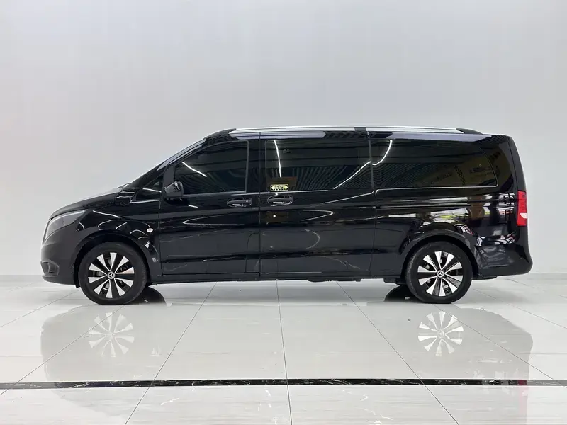 2023 Mercedes-Benz Vito с пробегом 52 400 км