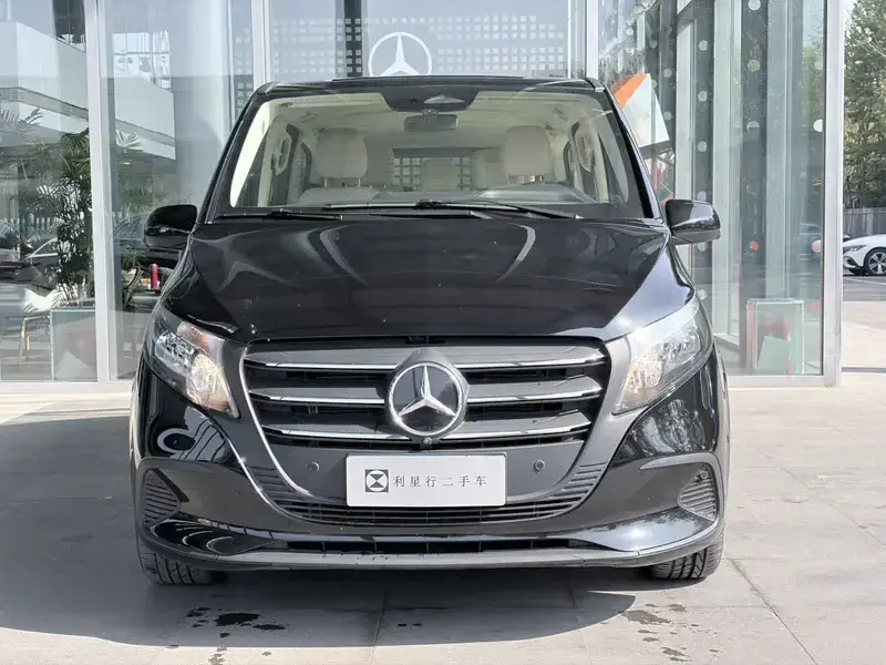 2024 Mercedes-Benz Vito с пробегом 26 000 км