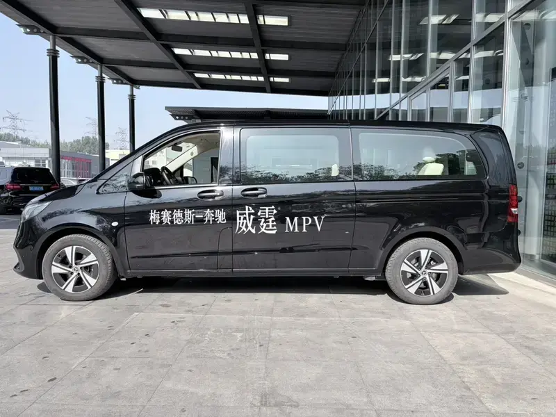 2024 Mercedes-Benz Vito с пробегом 26 000 км