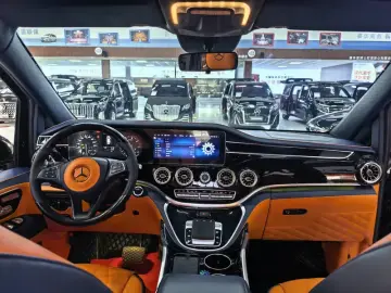 2023 Mercedes-Benz Vito с пробегом 32 000 км