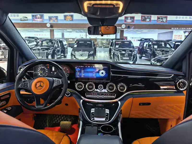 2023 Mercedes-Benz Vito с пробегом 32 000 км