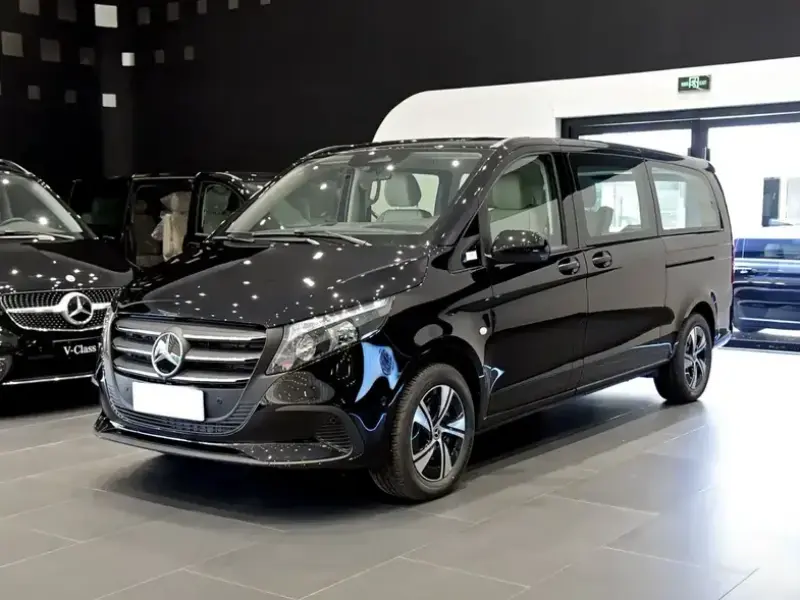 2024 Mercedes-Benz Vito с пробегом 14 800 км