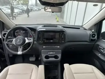 2024 Mercedes-Benz Vito с пробегом 14 800 км
