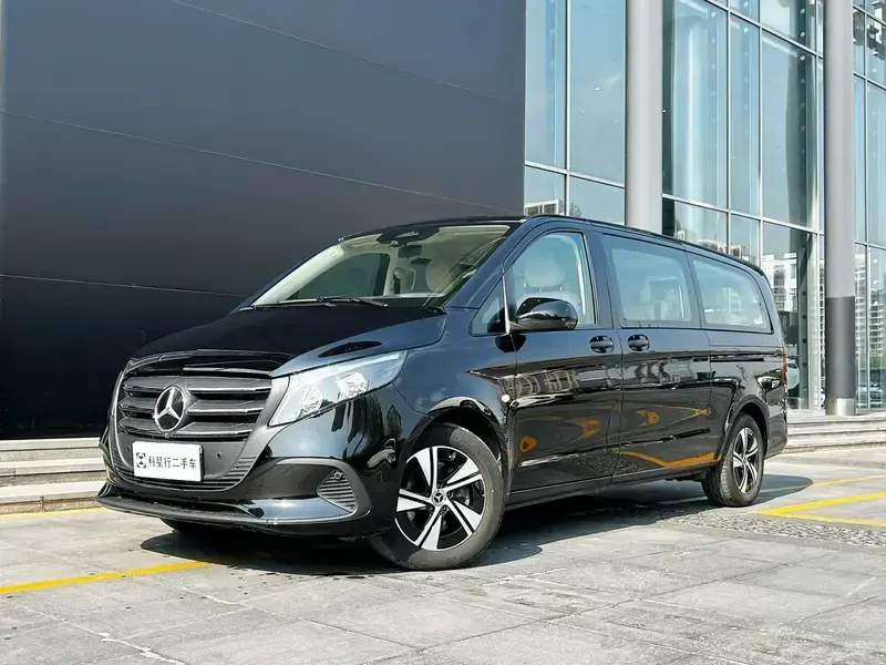 2024 Mercedes-Benz Vito с пробегом 10 000 км