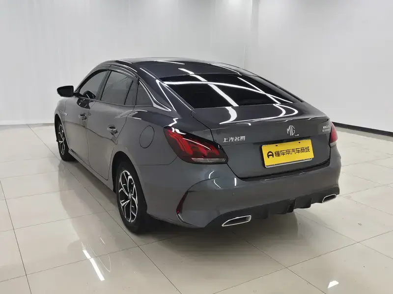 2022 MG 5 с пробегом 42 600 км
