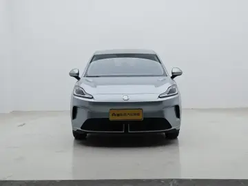 2026 MG 4 EV с пробегом 15 200 км