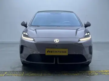 2026 MG 4 EV с пробегом 30 300 км