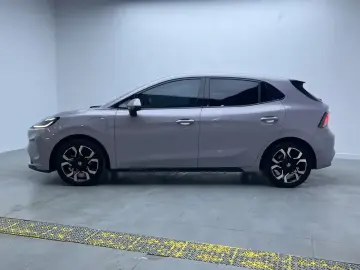 2026 MG 4 EV с пробегом 30 300 км