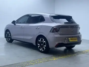 2026 MG 4 EV с пробегом 30 300 км