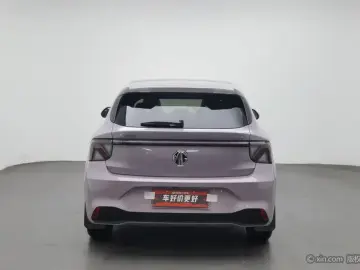2026 MG 4 EV с пробегом 13 400 км
