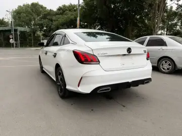 2021 MG 5 с пробегом 48 000 км