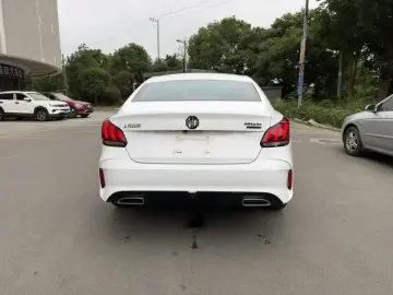2021 MG 5 с пробегом 48 000 км