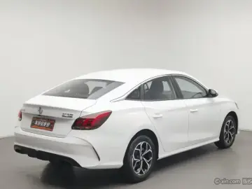 2023 MG 5 с пробегом 32 300 км