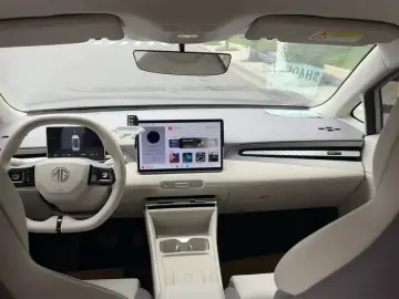 2026 MG 4 EV с пробегом 42 000 км